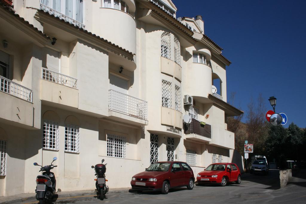 La Casa De Julia Apartment Сенес де ла Вега Екстериор снимка